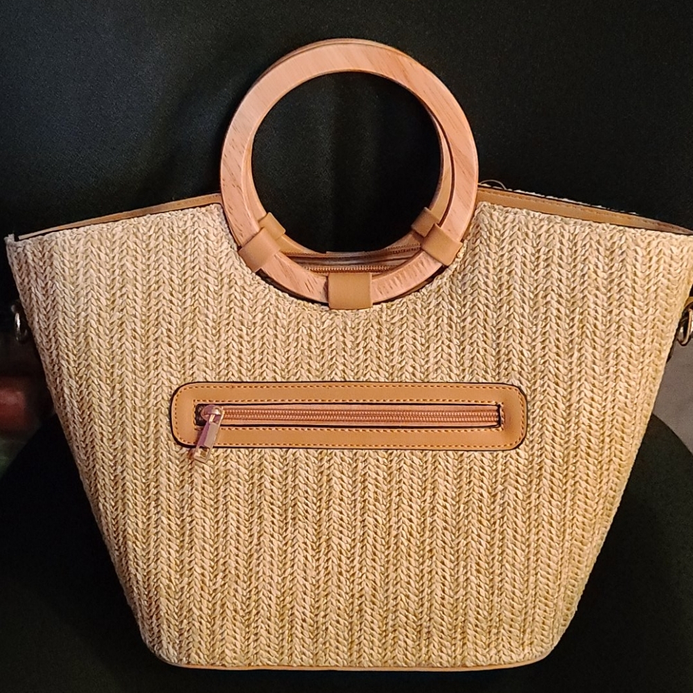 Brand New Basket Weave Summer Purse